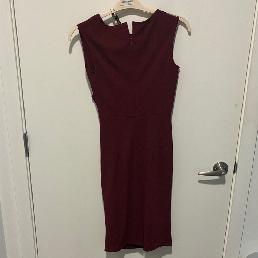 Miusol Burgundy Sleeveless Midi Dress